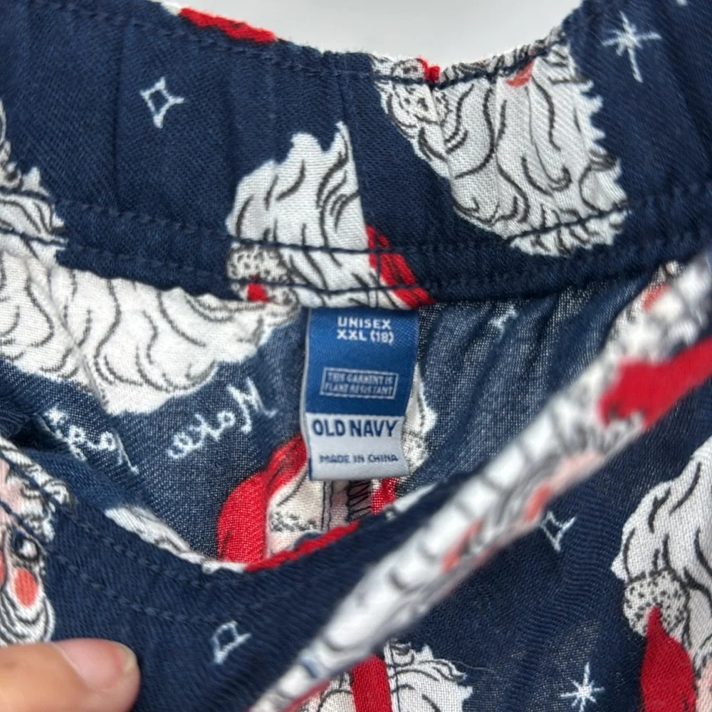 Old Navy Kids Pajama Set Navy and Red Santa Print lightweight unisex XXL 18